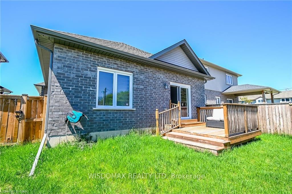 Photo 36 of 8 Berkshire Drive, St. Catharines, Carlton/Bunting — HOMEH