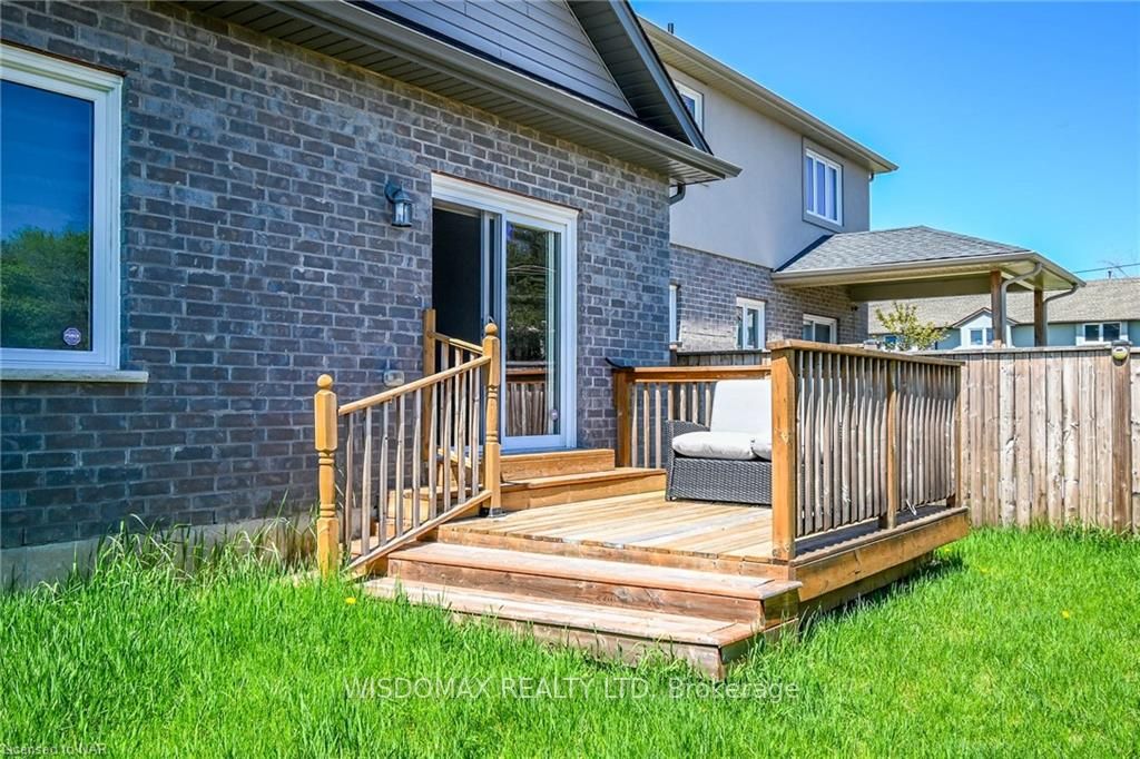 Photo 37 of 8 Berkshire Drive, St. Catharines, Carlton/Bunting — HOMEH