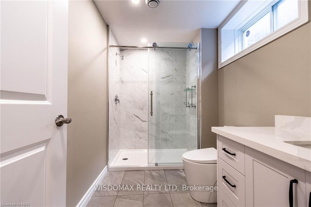 Photo 33 of 8 Berkshire Drive, St. Catharines, Carlton/Bunting — HOMEH