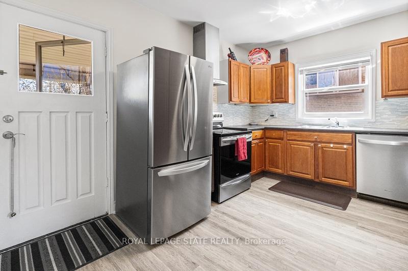 Photo 11 of 18 Prince Street, St. Catharines, E. Chester — HOMEH