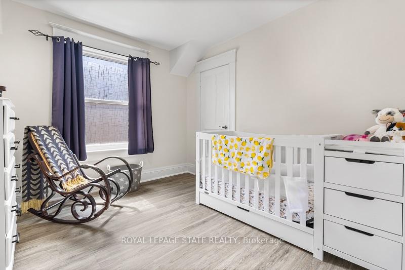 Photo 19 of 18 Prince Street, St. Catharines, E. Chester — HOMEH