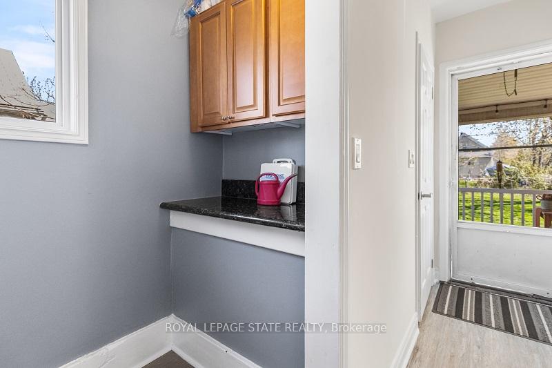 Photo 23 of 18 Prince Street, St. Catharines, E. Chester — HOMEH