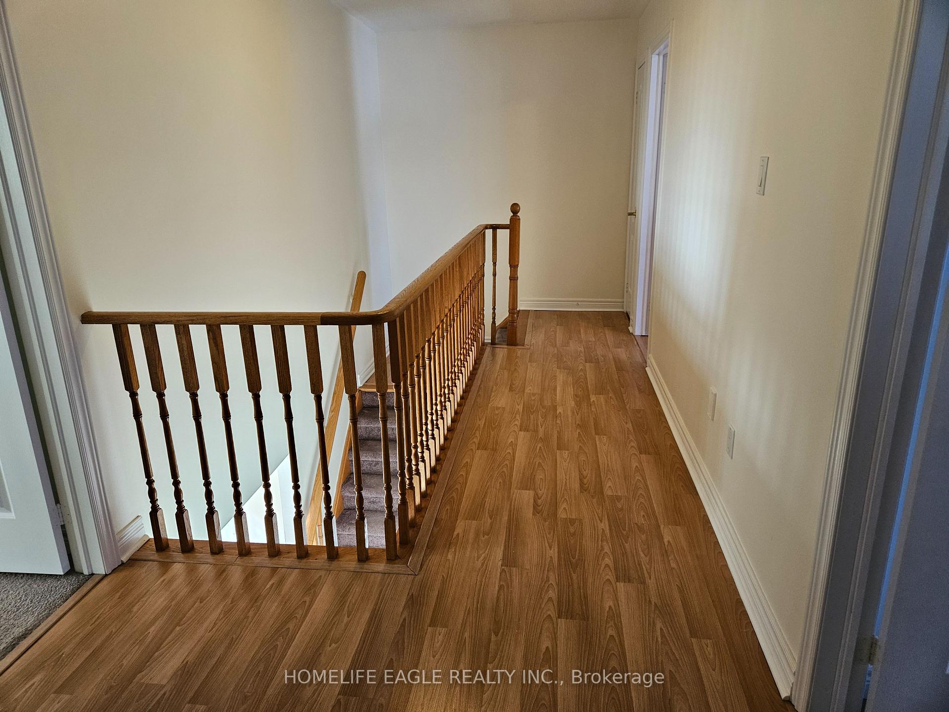 Photo 2 of 77 Earl Stewart Drive, Aurora, Bayview Wellington — HOMEH
