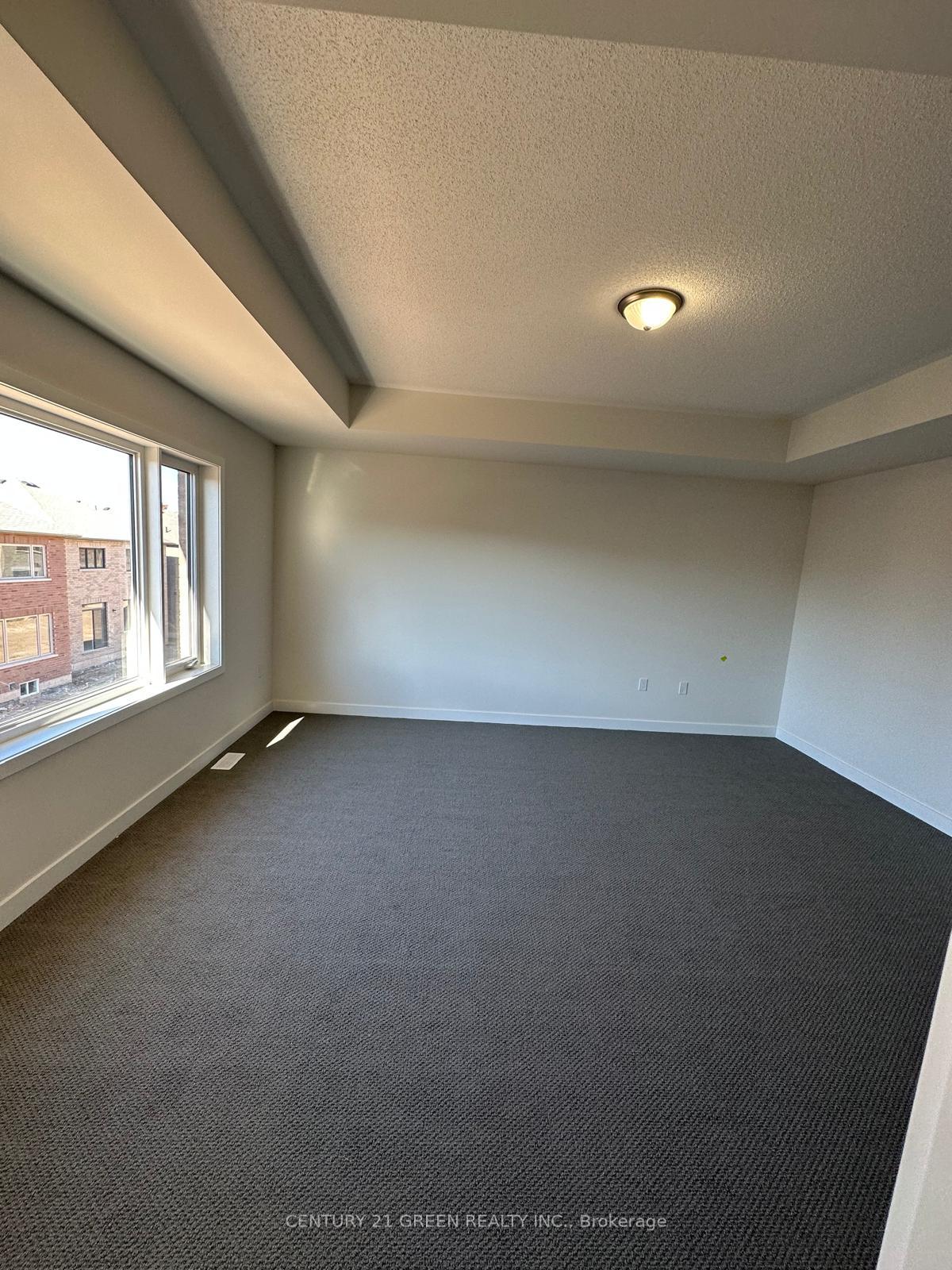 Photo 12 of 111 Henshaw Drive, Erin — HOMEH