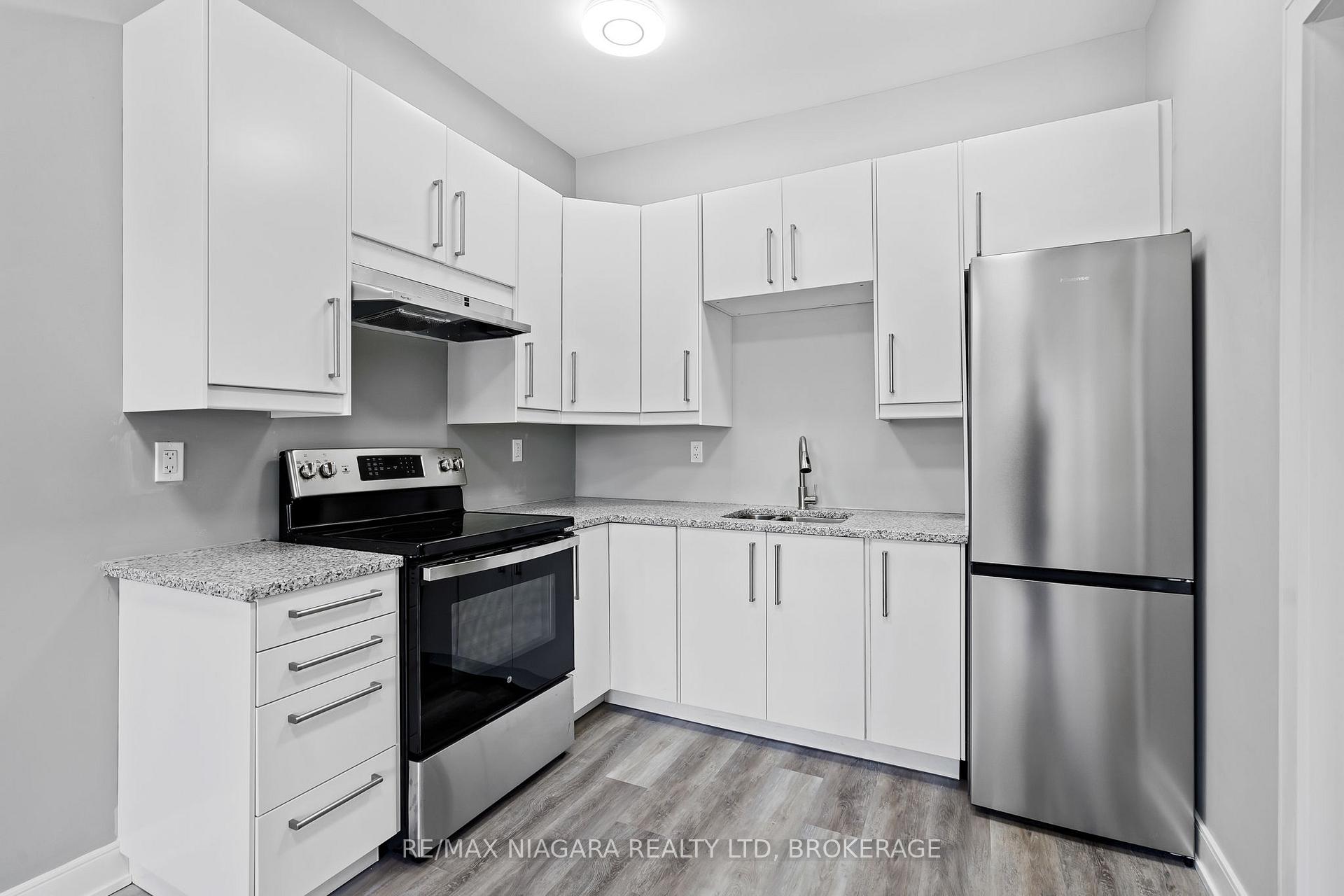 Photo 9 of 80 Page Street, St. Catharines, E. Chester — HOMEH