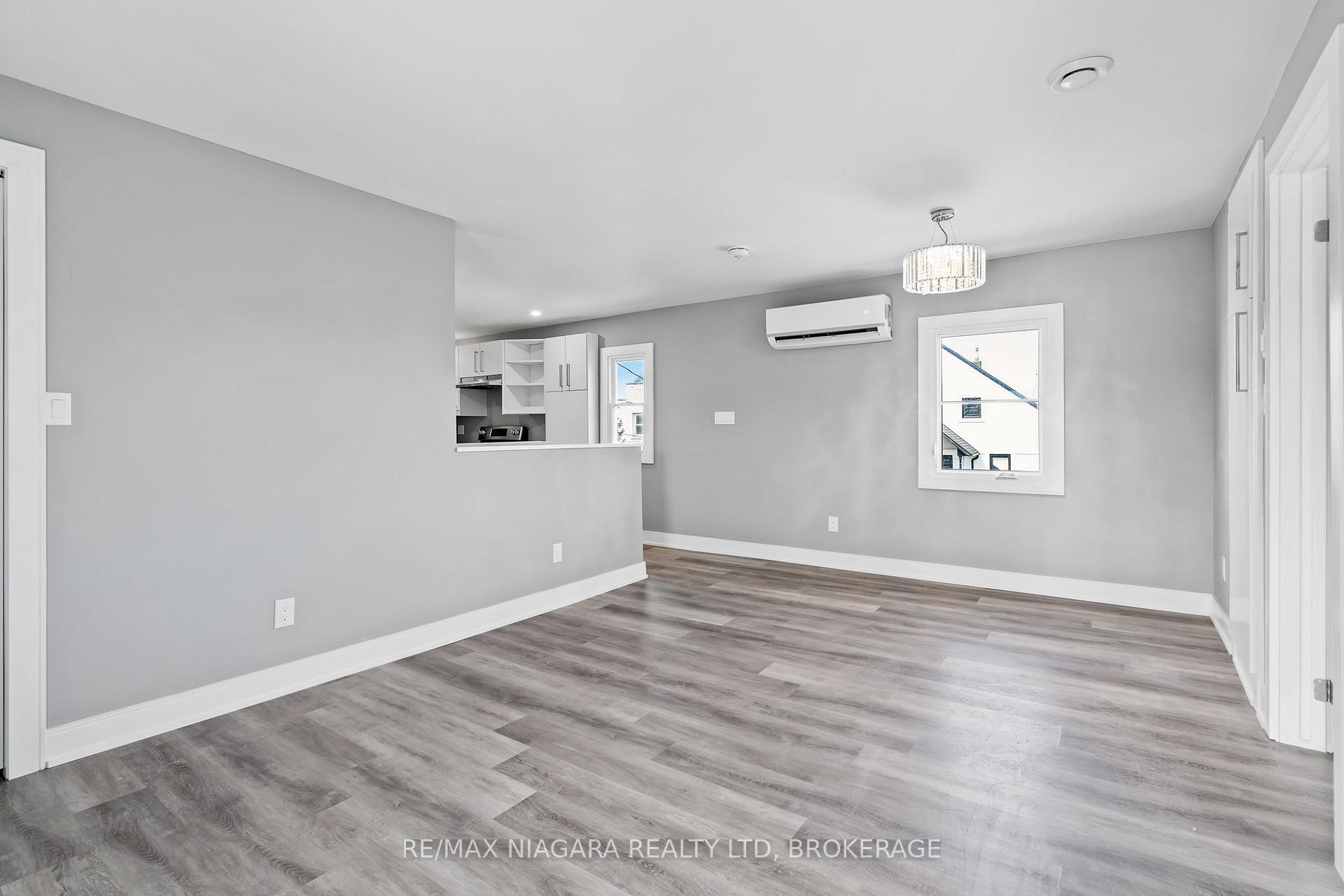 Photo 17 of 80 Page Street, St. Catharines, E. Chester — HOMEH