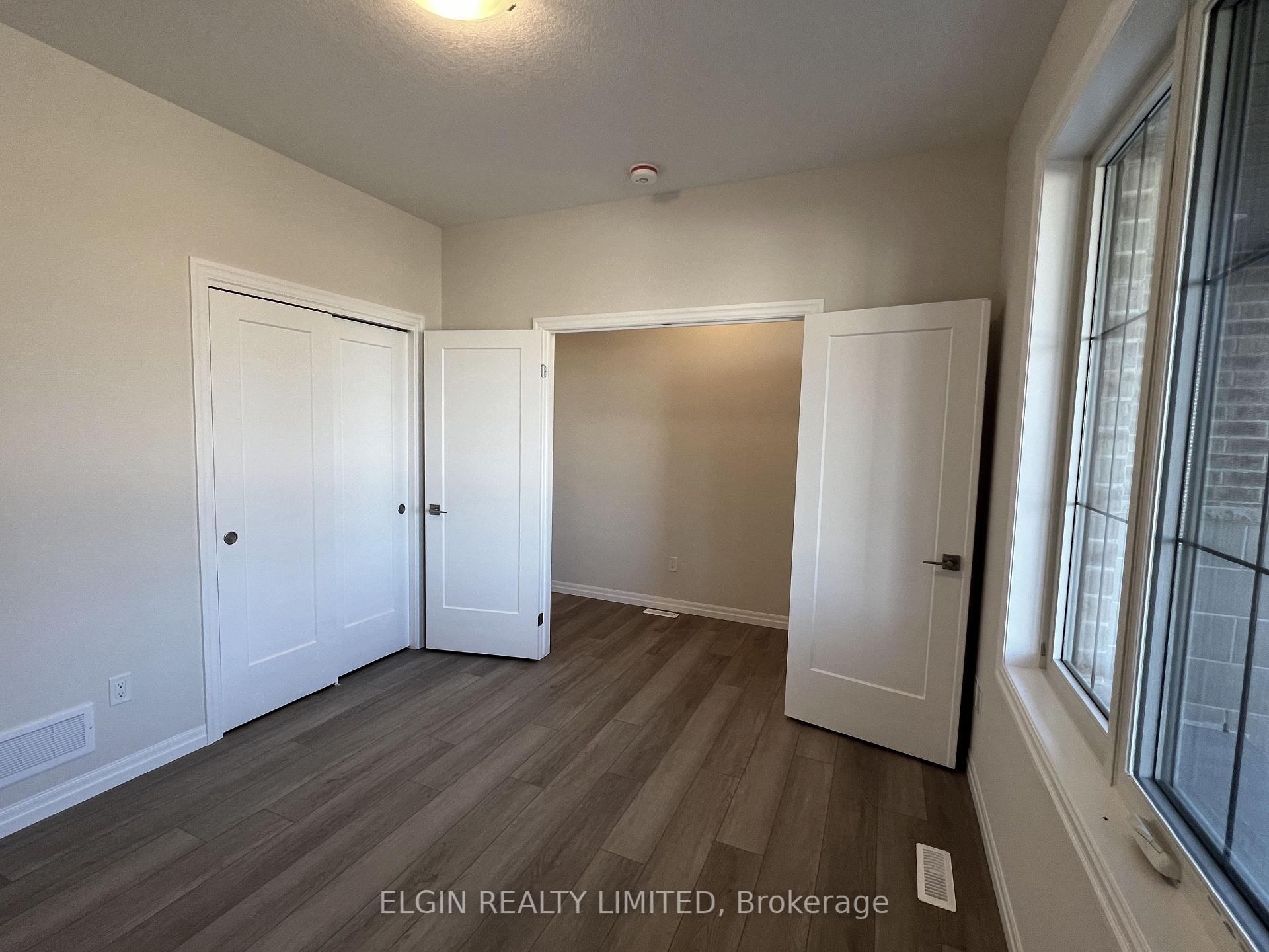 Photo 5 of 38 Dunning Way, St. Thomas — HOMEH