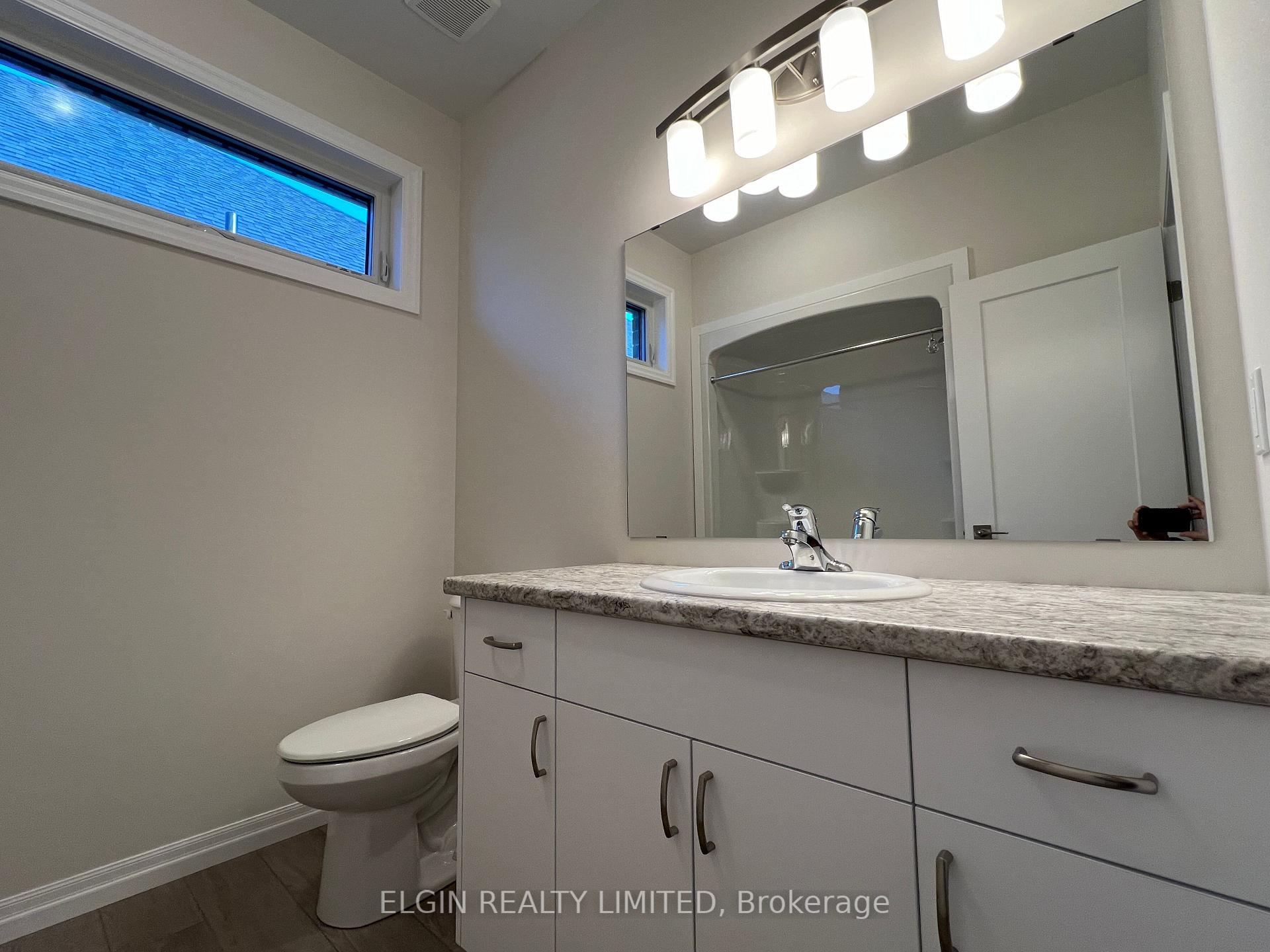 Photo 6 of 38 Dunning Way, St. Thomas — HOMEH