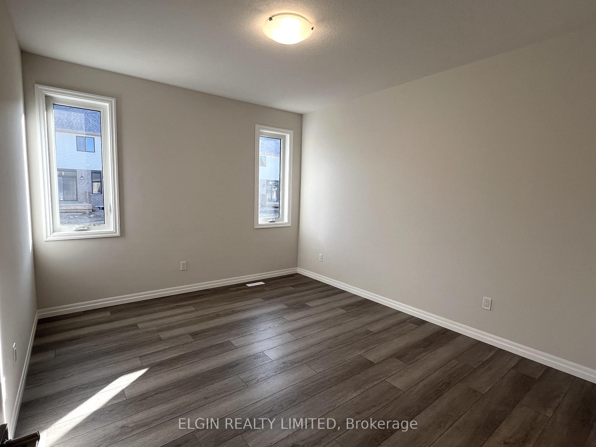 Photo 16 of 38 Dunning Way, St. Thomas — HOMEH