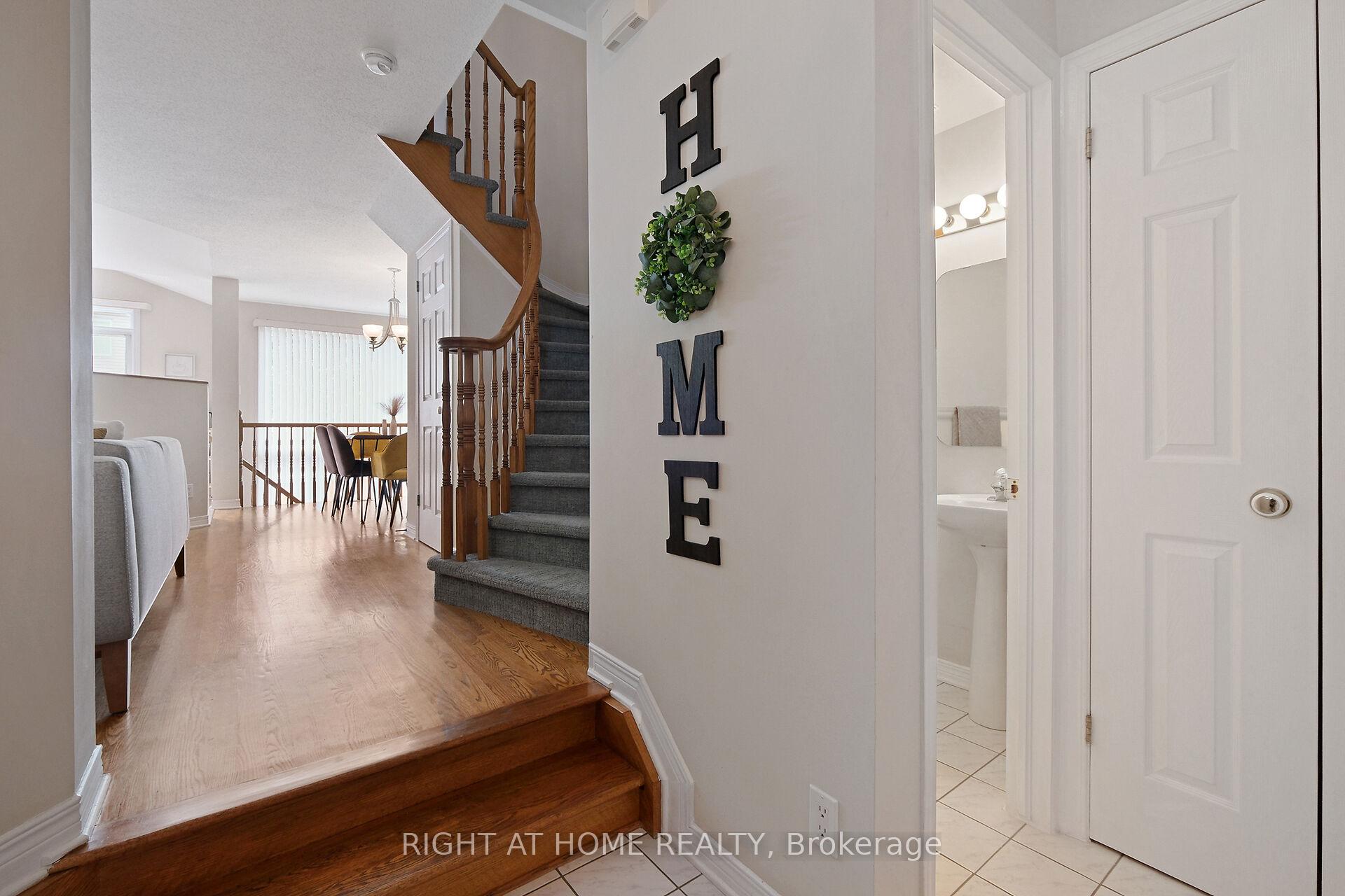 Photo 3 of 1630 Marley Crescent, Ottawa, Carson Grove — HOMEH