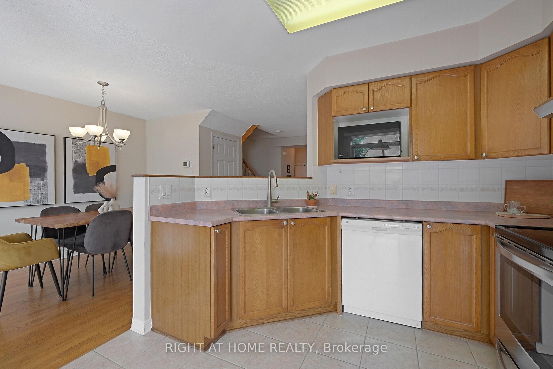 Photo 11 of 1630 Marley Crescent, Ottawa, Carson Grove — HOMEH