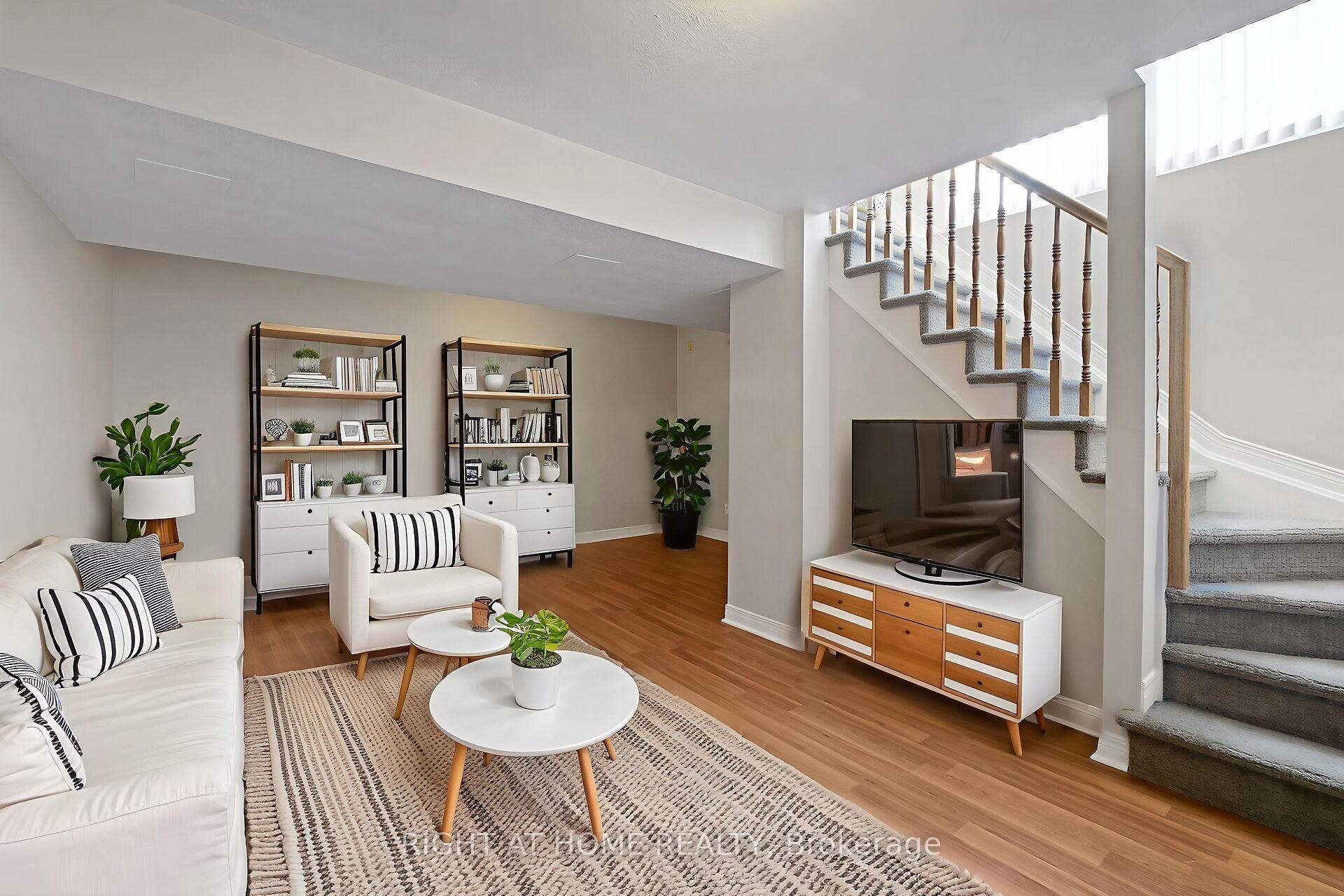 Photo 26 of 1630 Marley Crescent, Ottawa, Carson Grove — HOMEH