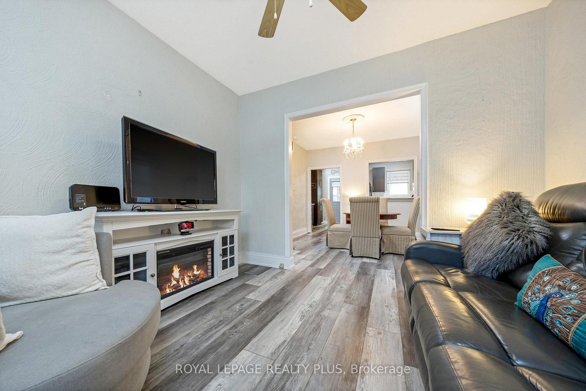 Photo 20 of 16 Case Street, Hamilton, Stipley — HOMEH