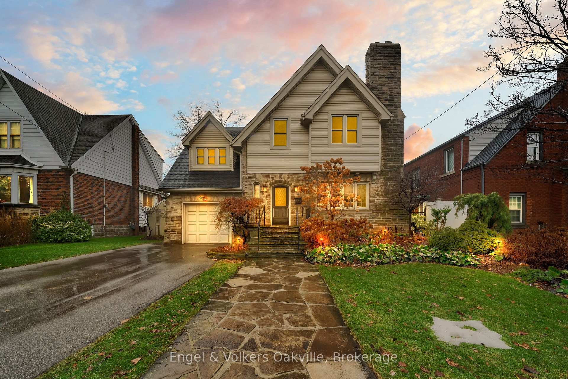 Photo 1 of 514 Maple Avenue, Hamilton, Delta — HOMEH