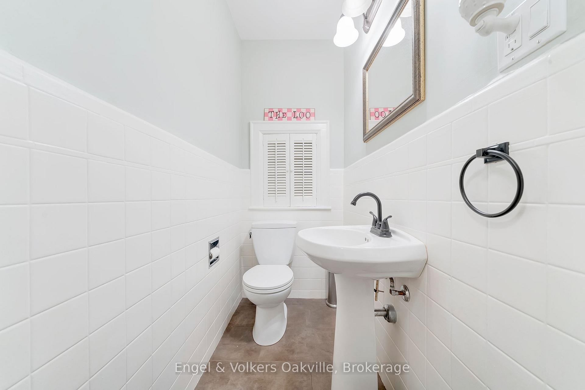 Photo 5 of 514 Maple Avenue, Hamilton, Delta — HOMEH