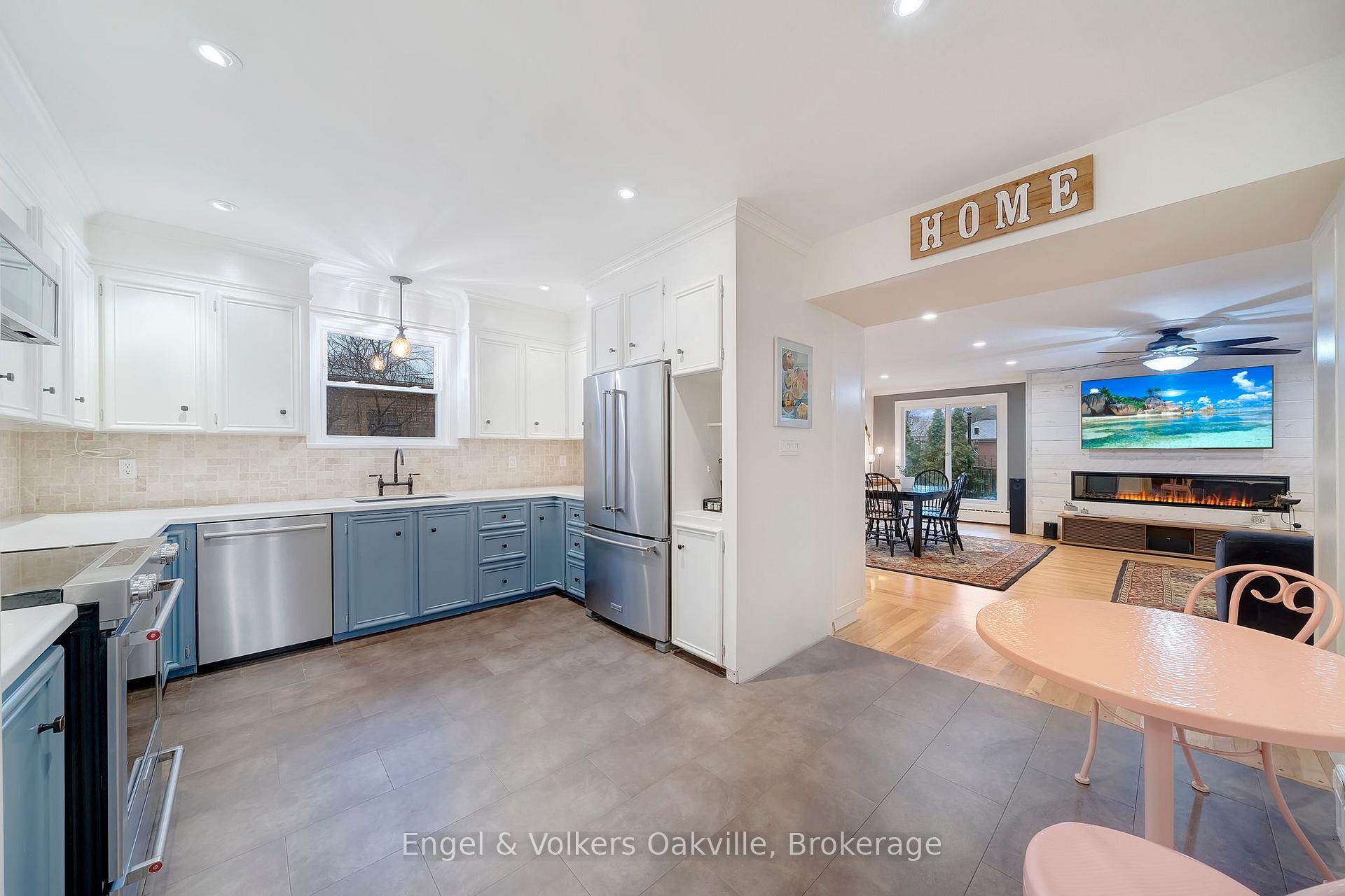 Photo 16 of 514 Maple Avenue, Hamilton, Delta — HOMEH