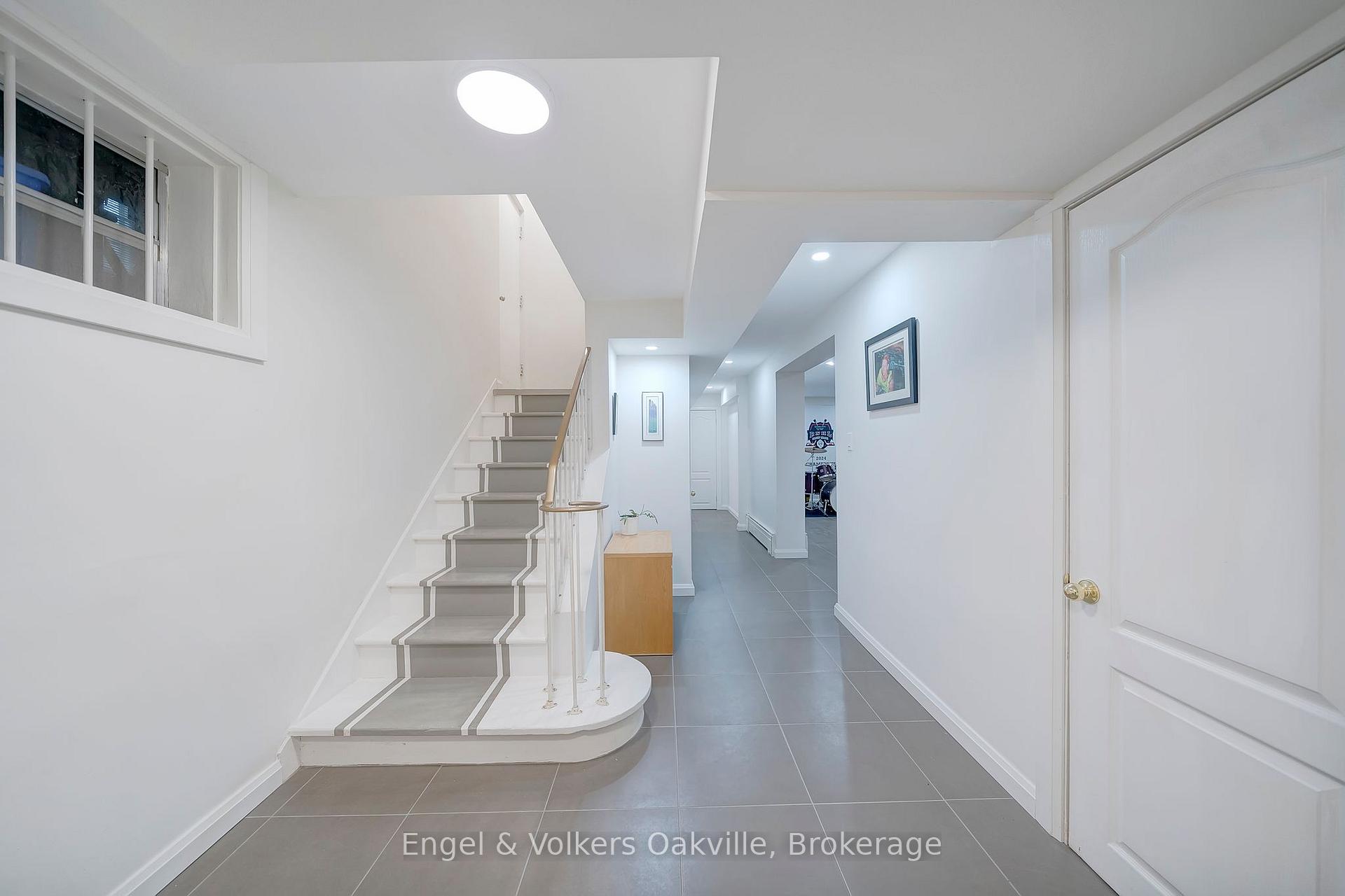 Photo 28 of 514 Maple Avenue, Hamilton, Delta — HOMEH