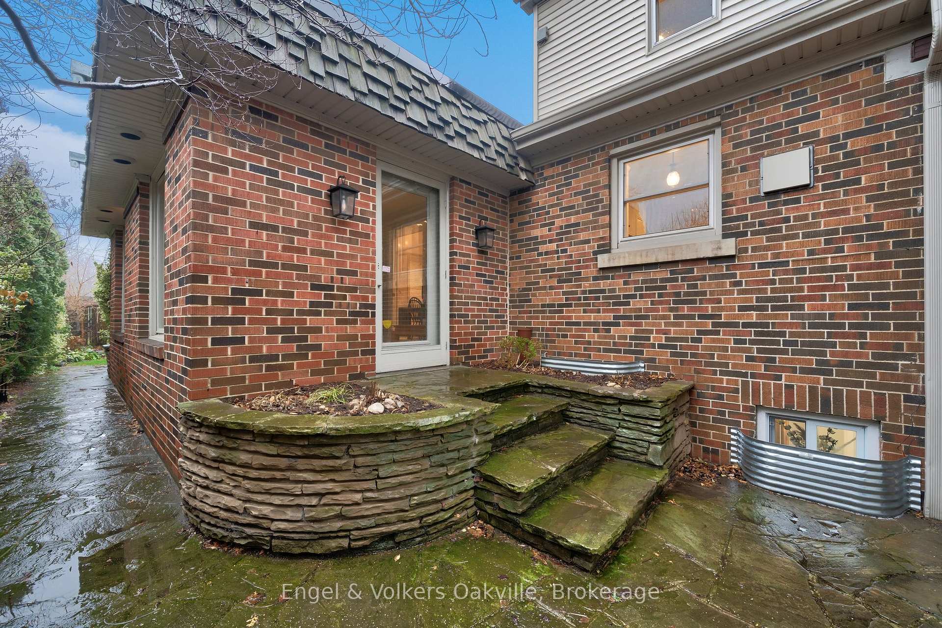 Photo 32 of 514 Maple Avenue, Hamilton, Delta — HOMEH