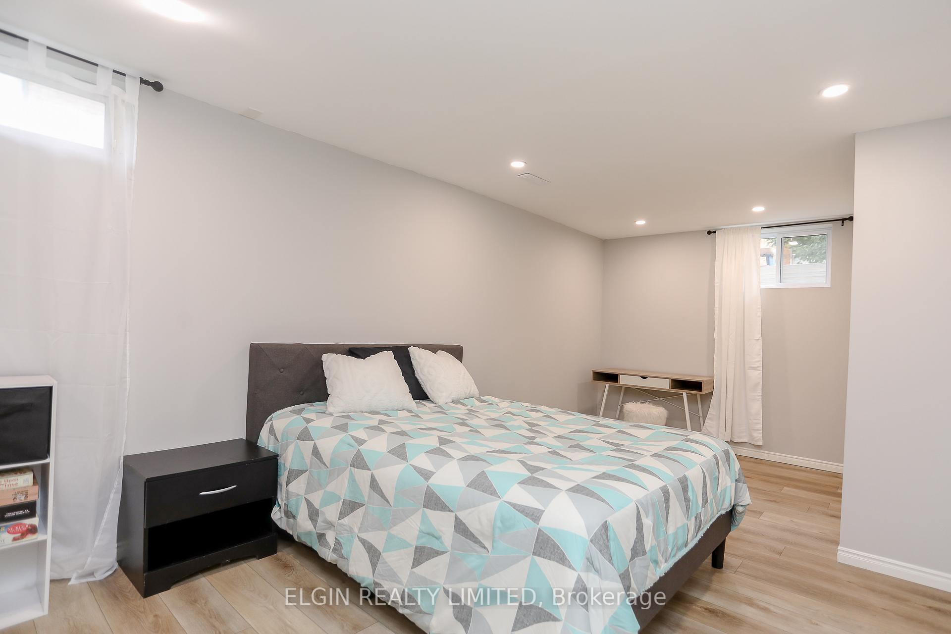 Photo 33 of 7 Willow Street, St. Thomas — HOMEH