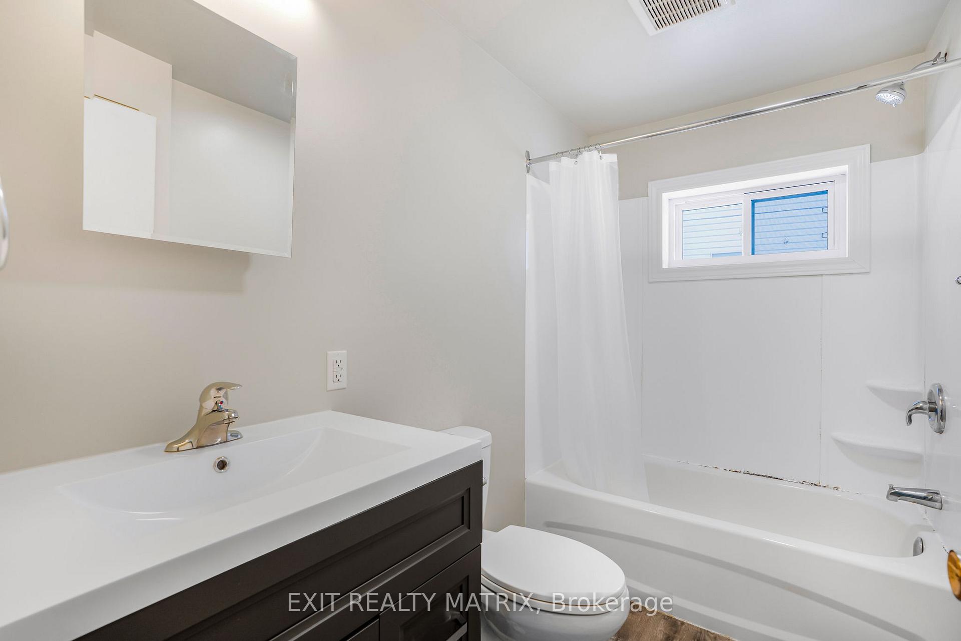 Photo 20 of 29 Peter Street, Champlain, L'Orignal — HOMEH