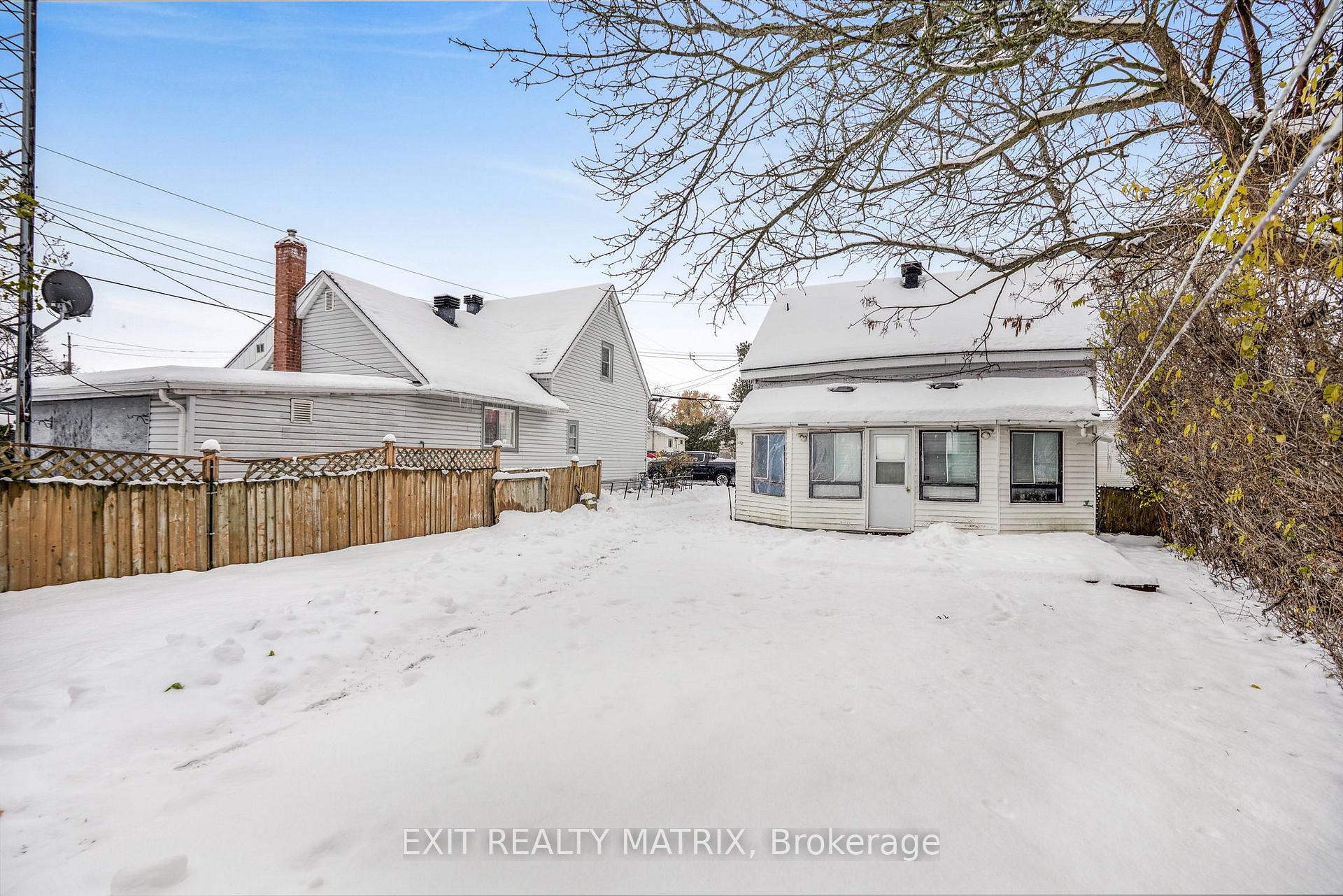Photo 30 of 29 Peter Street, Champlain, L'Orignal — HOMEH