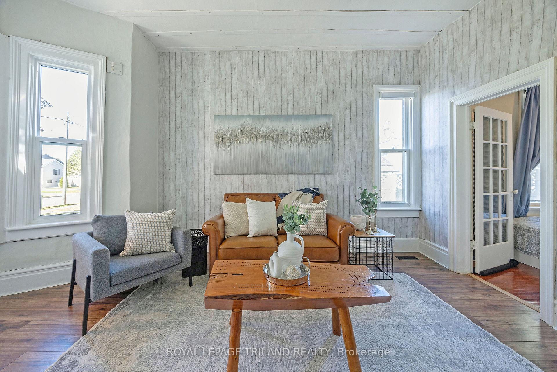 Photo 8 of 39 Woodworth Avenue, St. Thomas — HOMEH