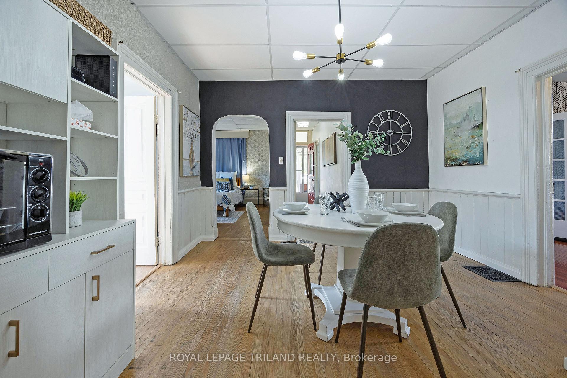 Photo 13 of 39 Woodworth Avenue, St. Thomas — HOMEH