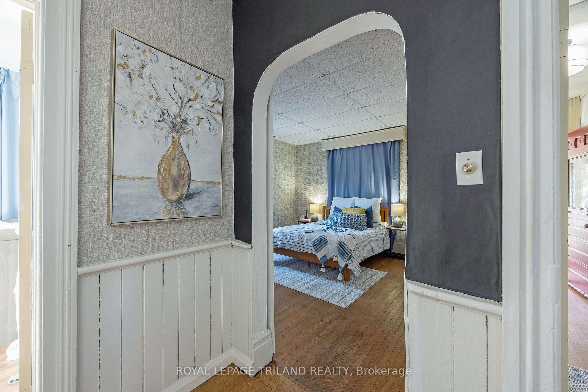 Photo 19 of 39 Woodworth Avenue, St. Thomas — HOMEH