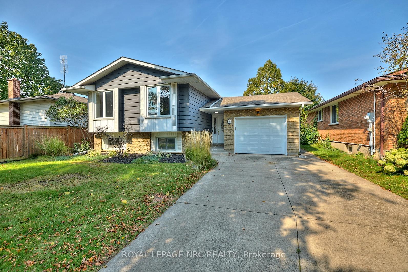 Photo 1 of 17 Kilkenny Drive, St. Catharines, Lakeshore — HOMEH