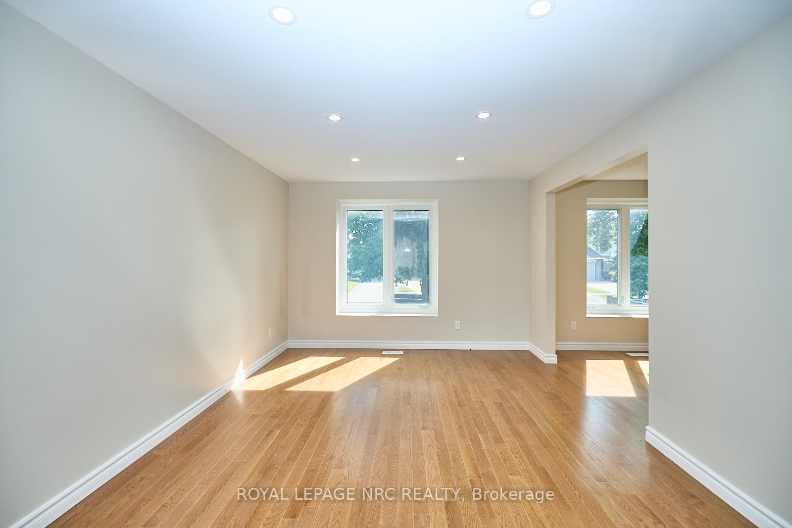 Photo 7 of 17 Kilkenny Drive, St. Catharines, Lakeshore — HOMEH