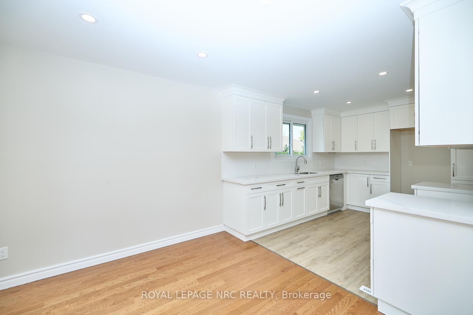 Photo 12 of 17 Kilkenny Drive, St. Catharines, Lakeshore — HOMEH