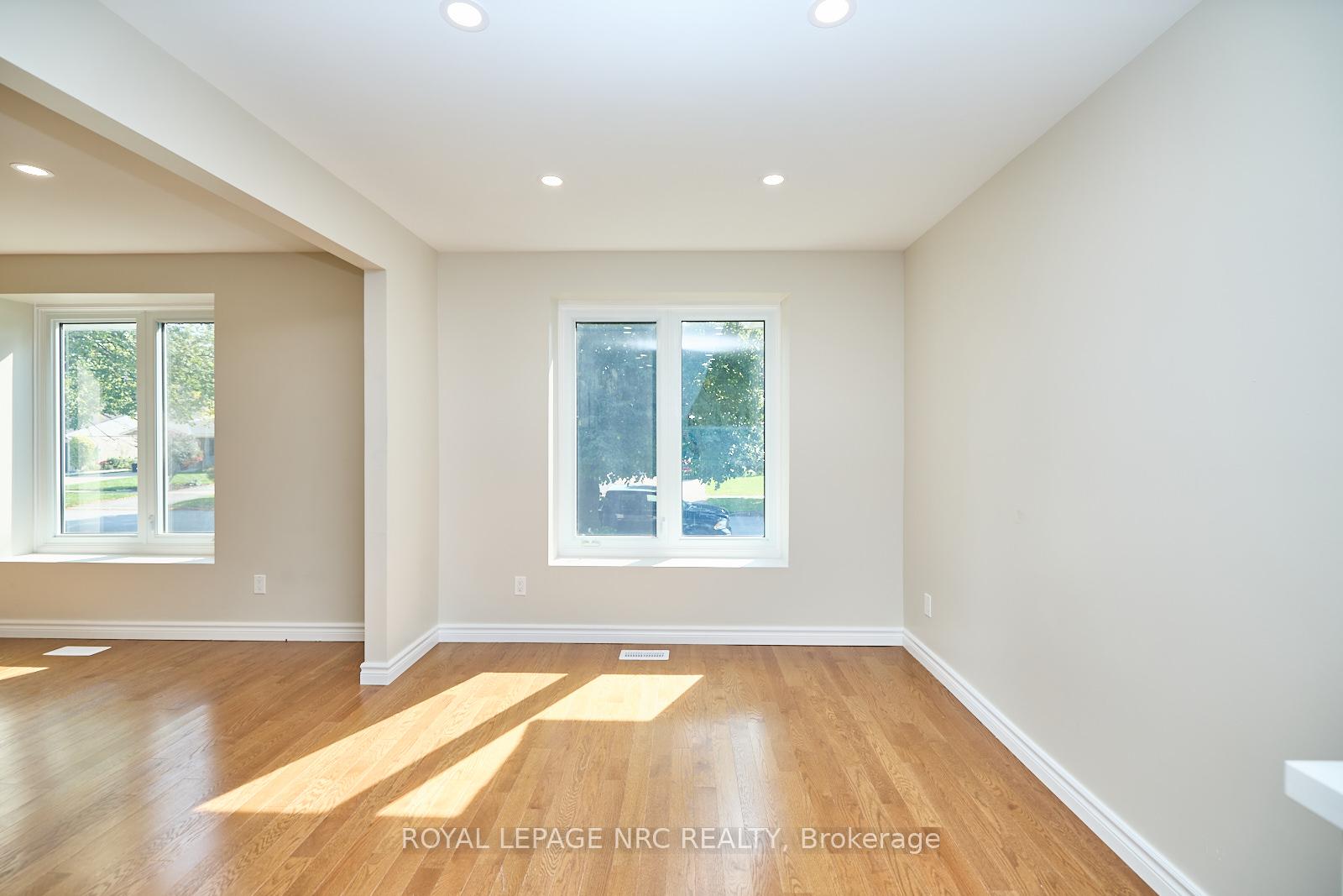 Photo 15 of 17 Kilkenny Drive, St. Catharines, Lakeshore — HOMEH