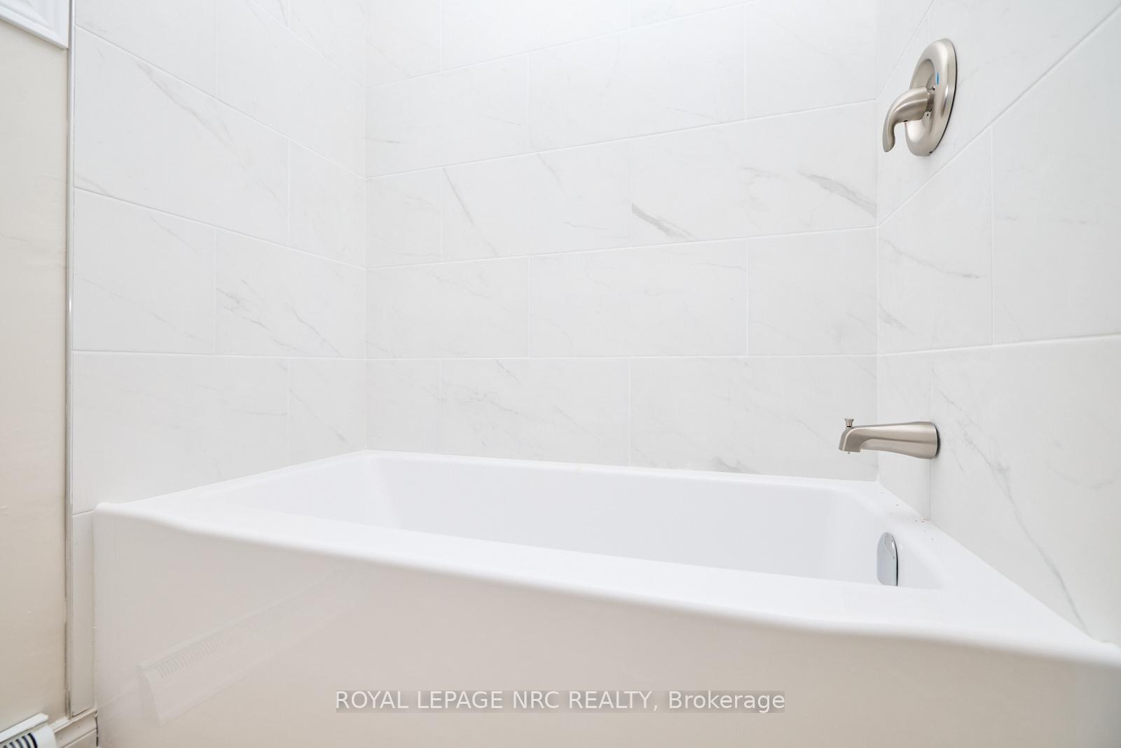 Photo 19 of 17 Kilkenny Drive, St. Catharines, Lakeshore — HOMEH