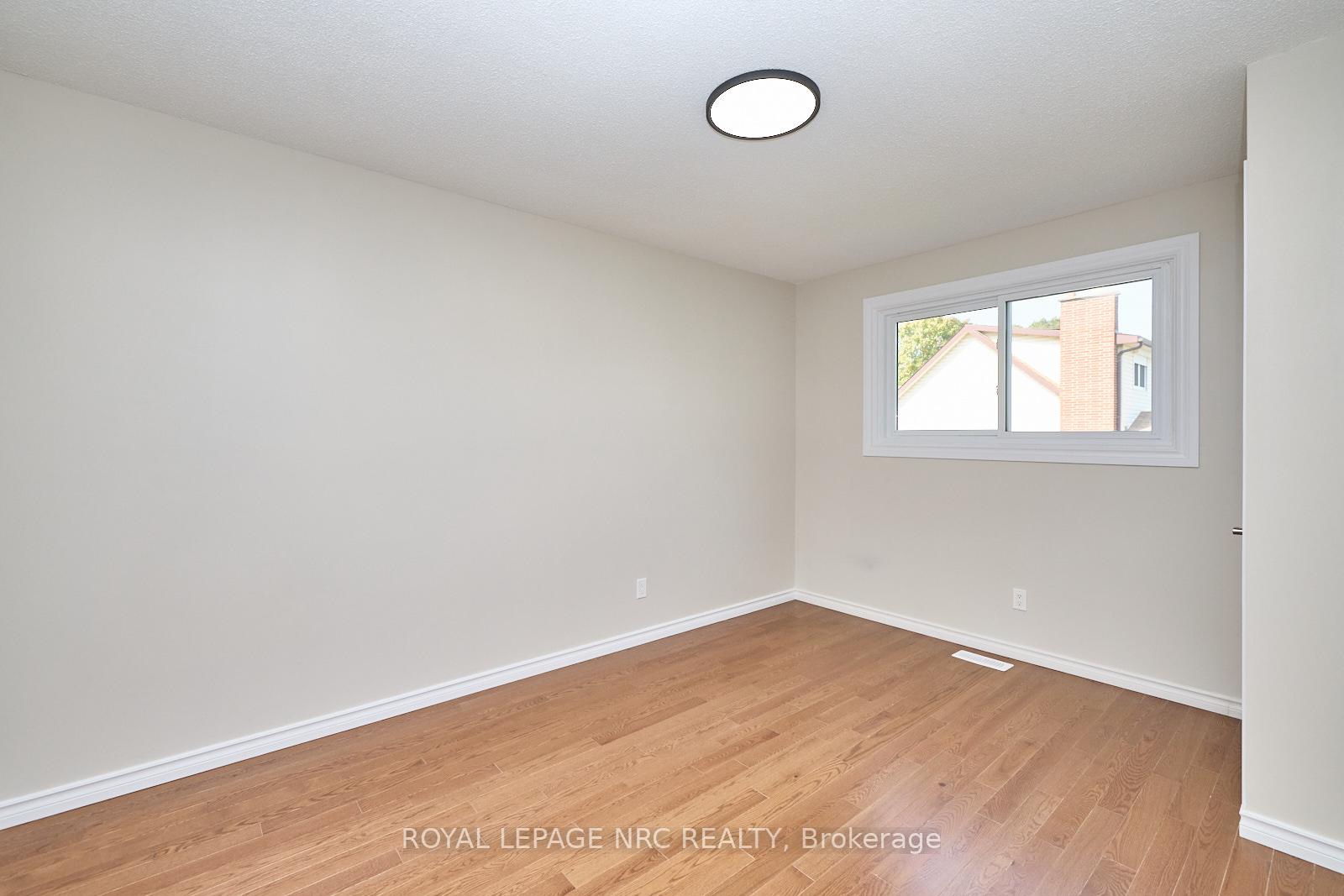 Photo 20 of 17 Kilkenny Drive, St. Catharines, Lakeshore — HOMEH