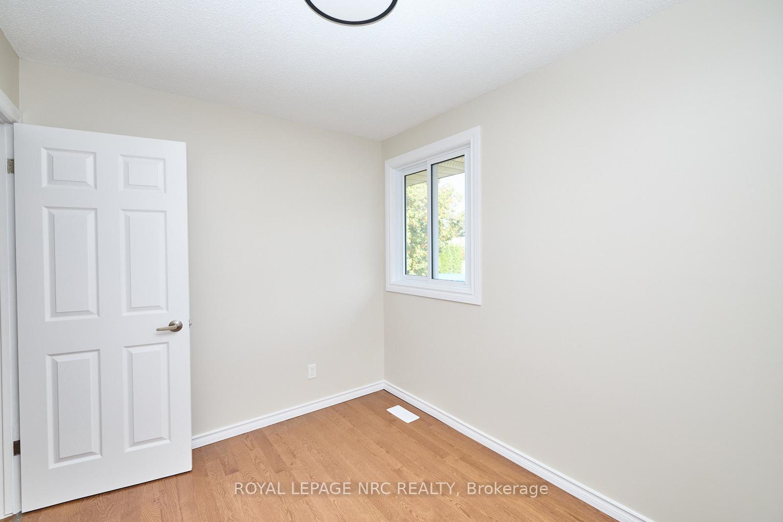 Photo 24 of 17 Kilkenny Drive, St. Catharines, Lakeshore — HOMEH