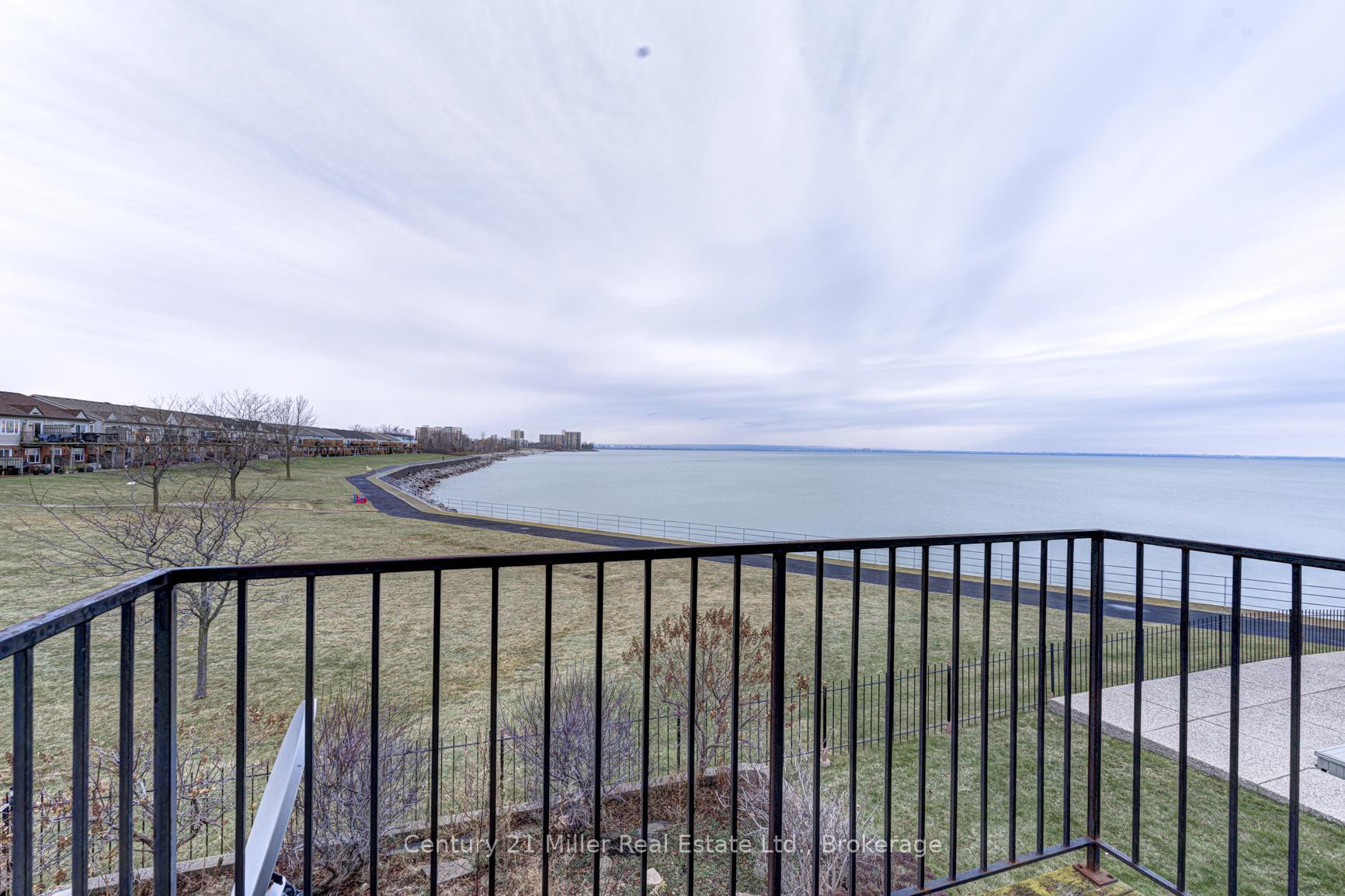 Photo 4 of 487 Dewitt Road, Hamilton, Lakeshore — HOMEH