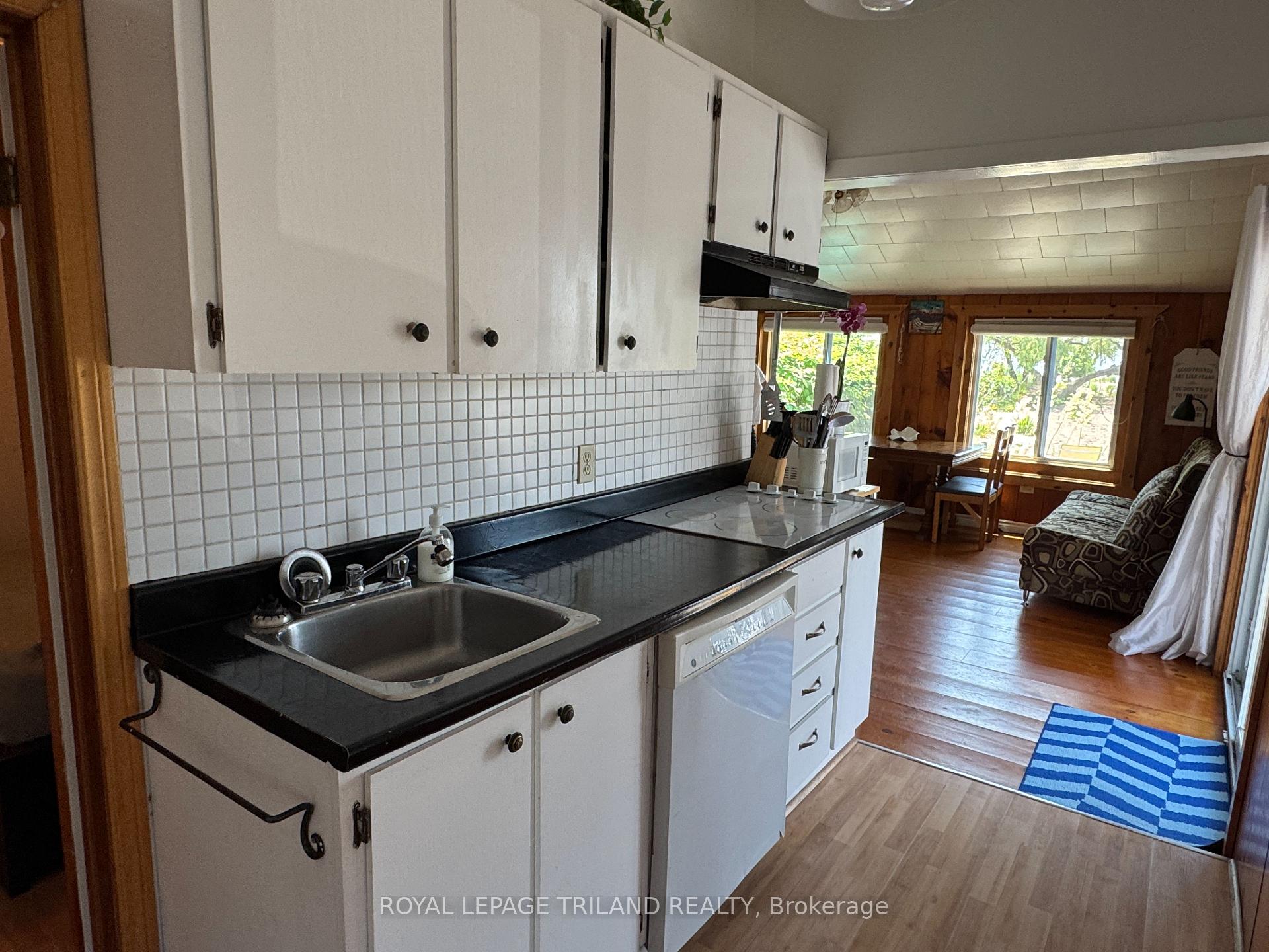 Photo 10 of 472A Edith Cavell Boulevard, Central Elgin, Port Stanley — HOMEH