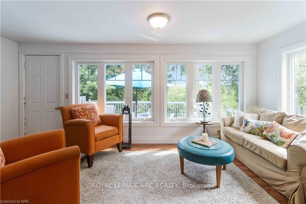 Photo 14 of 18 Rose Street, St. Catharines, Grapeview — HOMEH