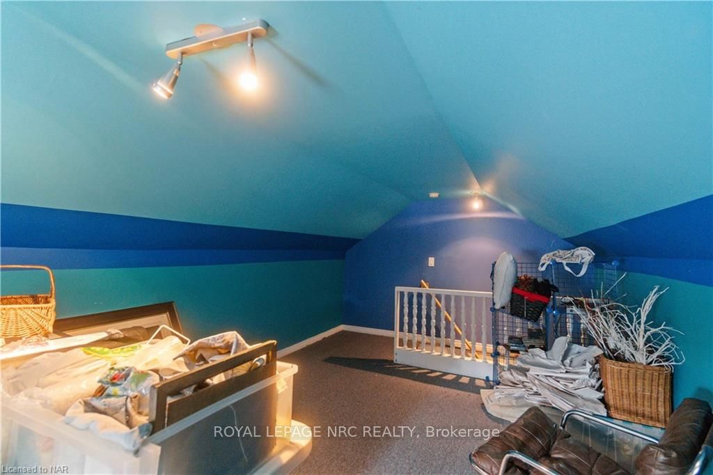 Photo 23 of 18 Rose Street, St. Catharines, Grapeview — HOMEH