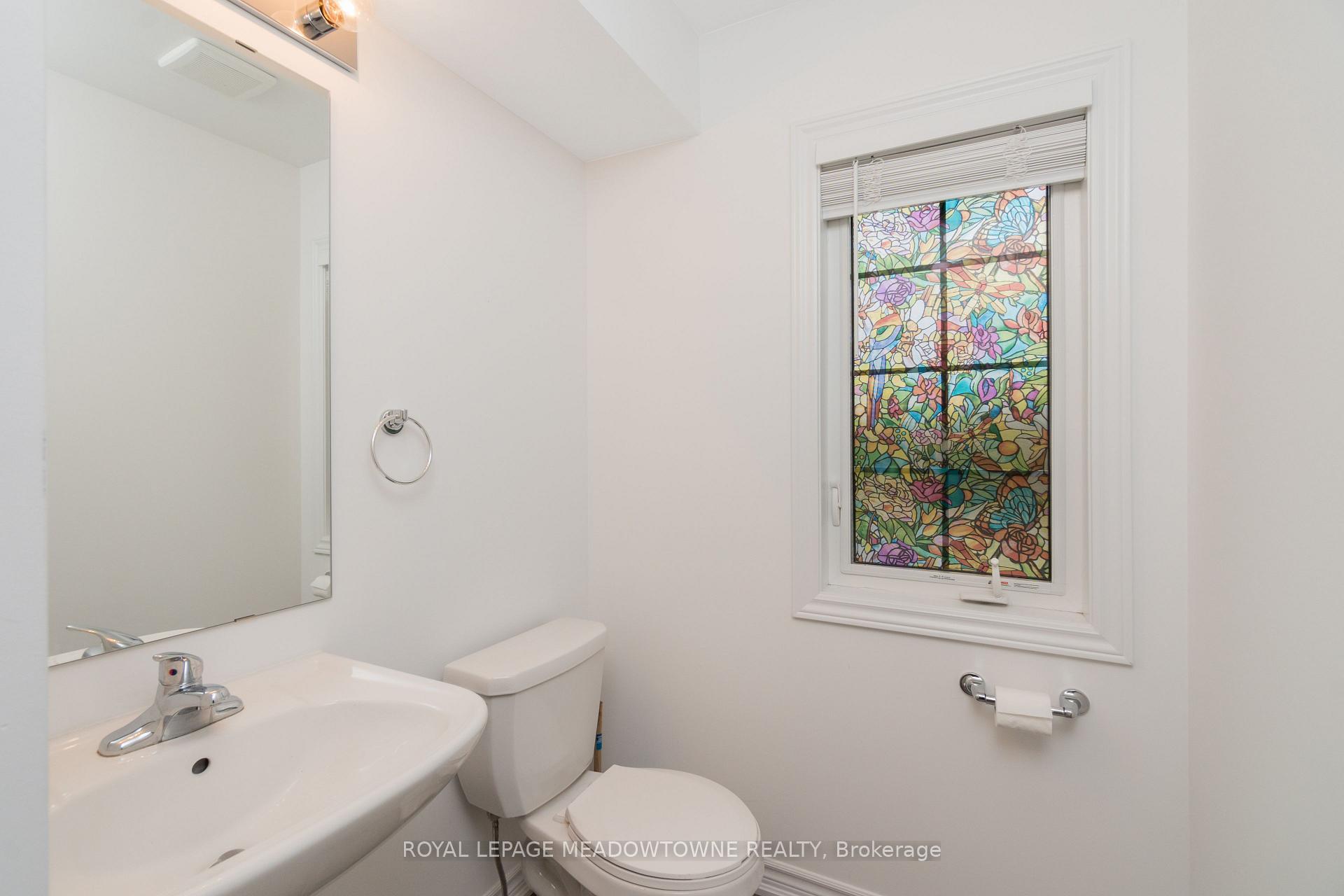 Photo 14 of 17 Andean Lane, Barrie, Rural Barrie Southwest — HOMEH