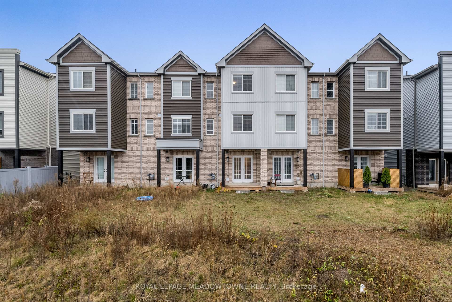 Photo 34 of 17 Andean Lane, Barrie, Rural Barrie Southwest — HOMEH