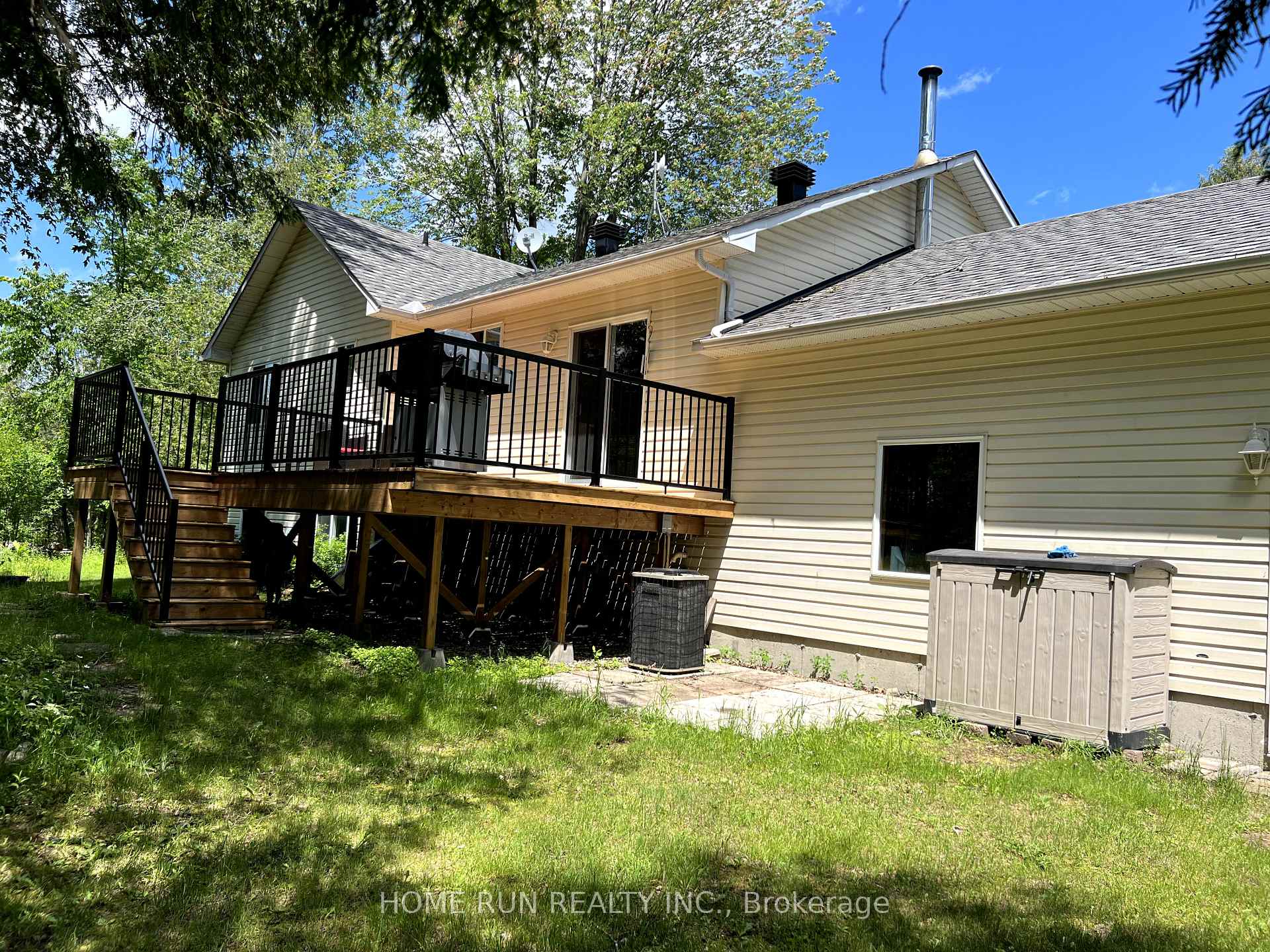 Photo 17 of 129 Wagon Drive, Ottawa, Dunrobin Shores — HOMEH