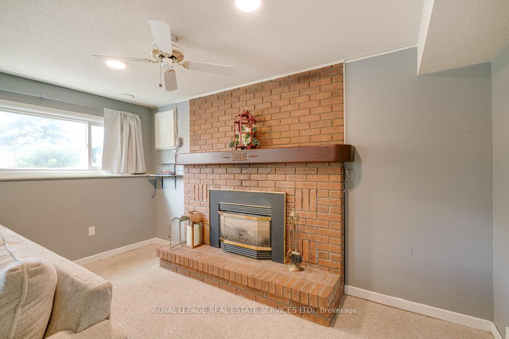 Photo 23 of 47 Westfield Drive, St. Catharines, Fairview — HOMEH