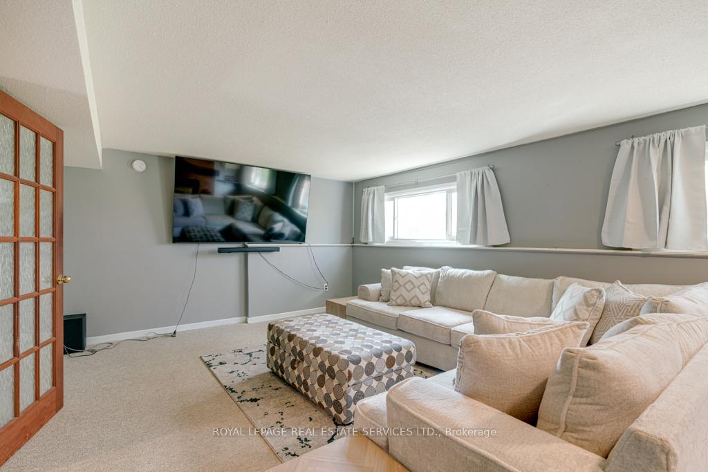 Photo 24 of 47 Westfield Drive, St. Catharines, Fairview — HOMEH