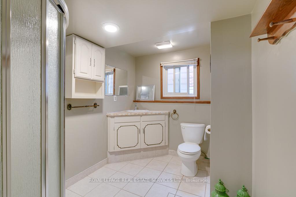 Photo 27 of 47 Westfield Drive, St. Catharines, Fairview — HOMEH