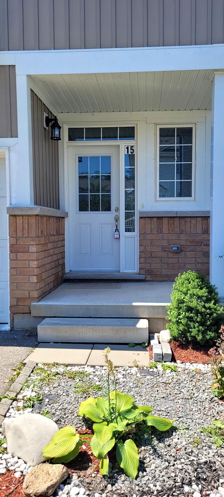 Photo 4 of Unit 15, 21 Diana Avenue, Brantford — HOMEH