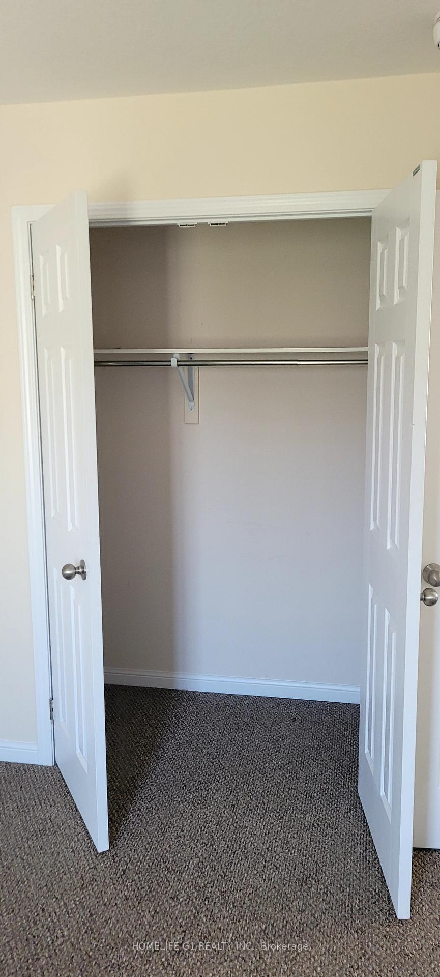 Photo 8 of Unit 15, 21 Diana Avenue, Brantford — HOMEH