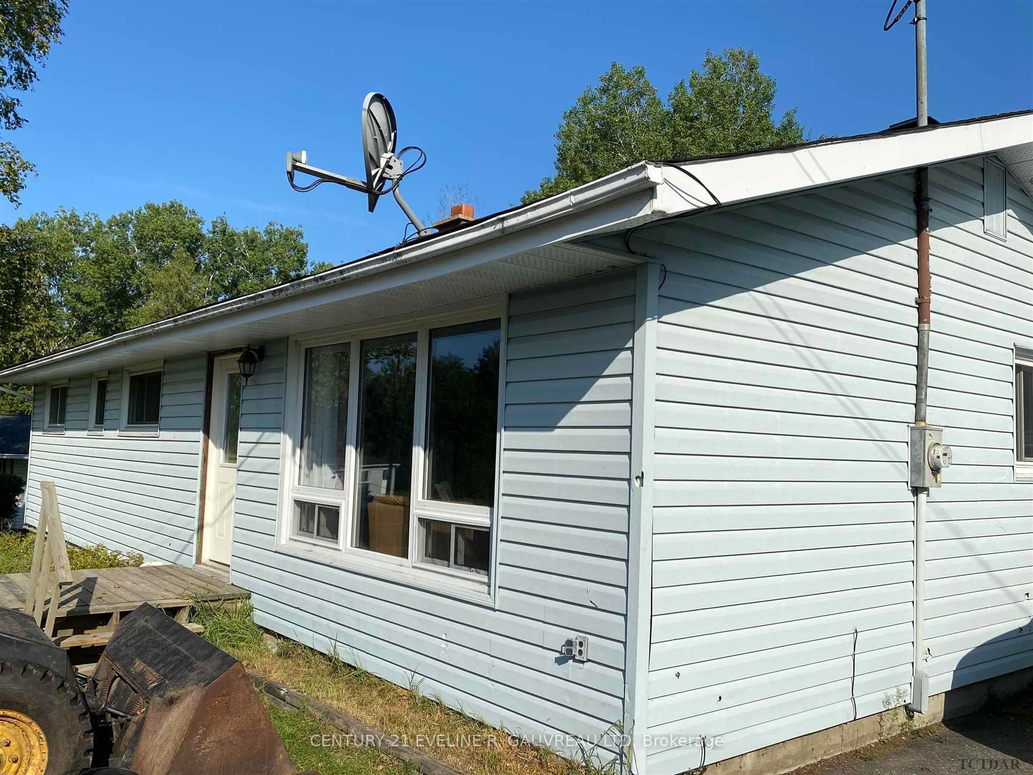 Photo 8 of 22 Birch Crescent, Temagami — HOMEH