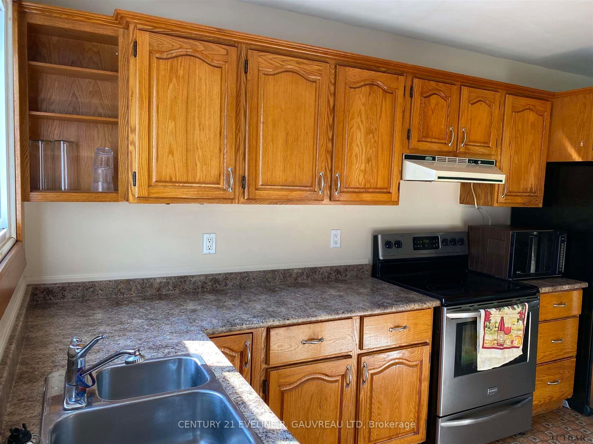 Photo 17 of 22 Birch Crescent, Temagami — HOMEH