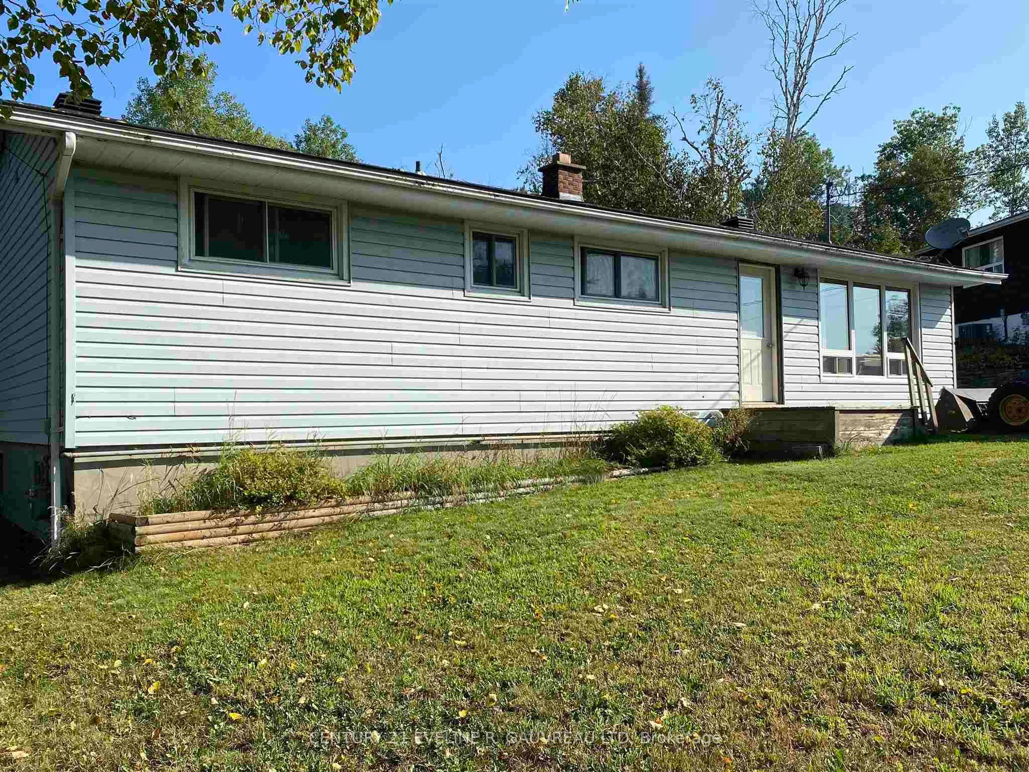 Photo 55 of 22 Birch Crescent, Temagami — HOMEH
